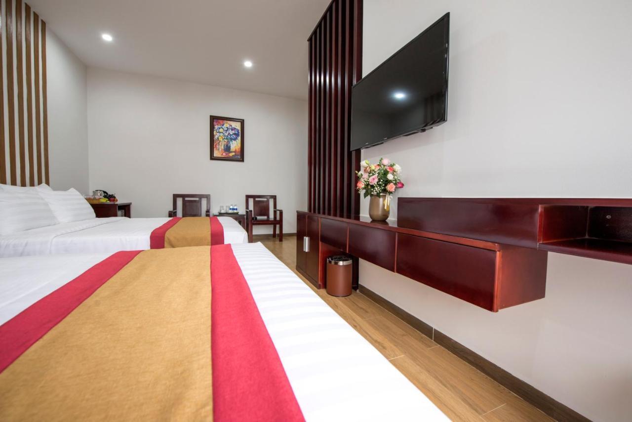 Dac Tin Luxury Hotel Tuy Hoa Exterior foto